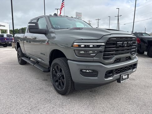 Used 2026 RAM 2500 Laramie w/ Night Edition AWD/4WD image 7