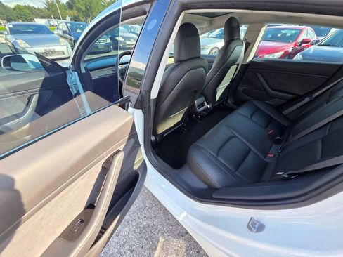 Used 2018 Tesla Model 3 Long Range AWD/4WD image 12