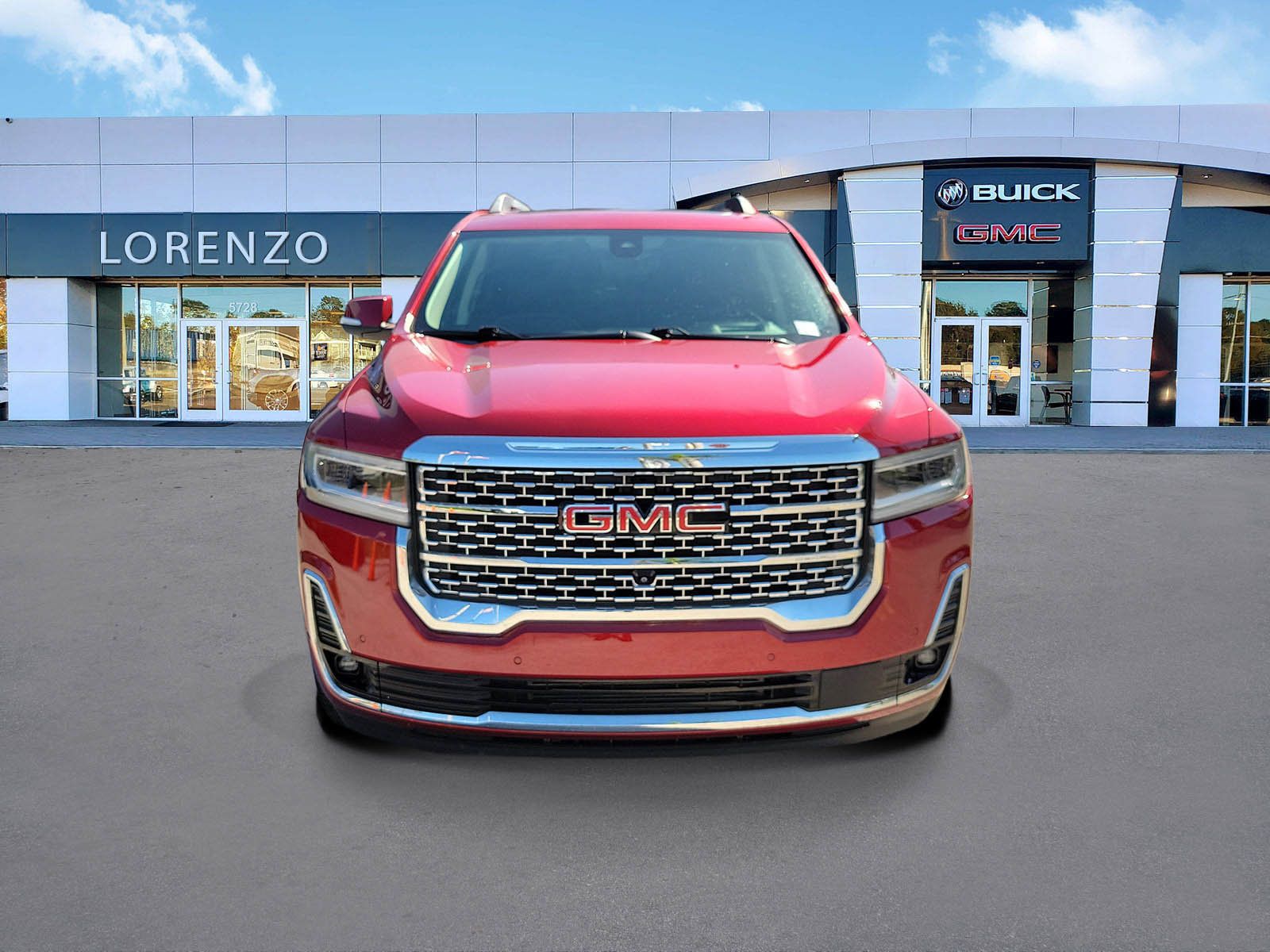 Used 2022 GMC Acadia Denali w/ Denali Ultimate Package FWD image 2