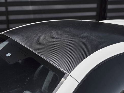 Used 2012 McLaren MP4-12C Coupe RWD image 10