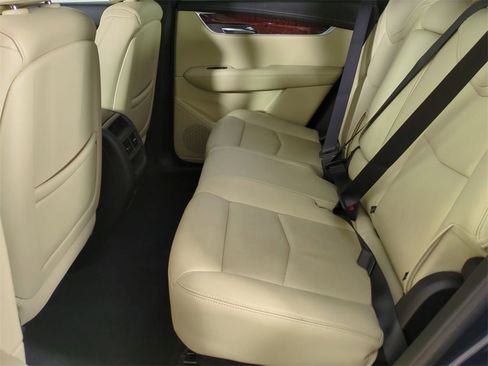 Certified 2019 Cadillac XT5 Luxury image 24