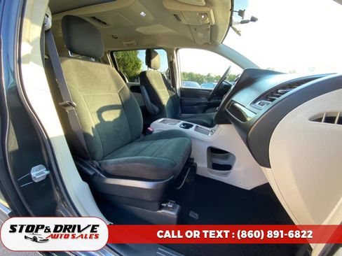 Used 2012 Dodge Grand Caravan Crew image 17