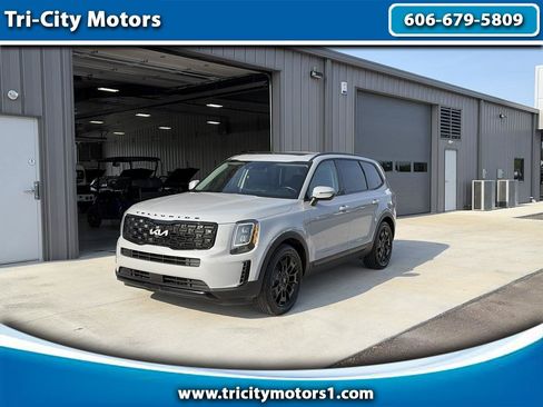 Used 2022 Kia Telluride EX w/ EX Premium Package AWD/4WD image 1