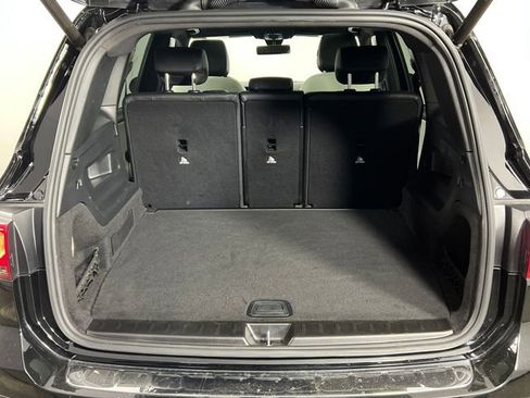 Used 2023 Mercedes-Benz GLB 250 image 19