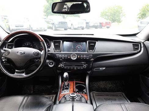 Used 2016 Kia K900 Luxury RWD image 13