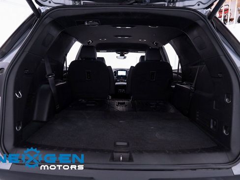 Used 2023 Chevrolet Traverse RS w/ LPO, Floor Liner Package image 44