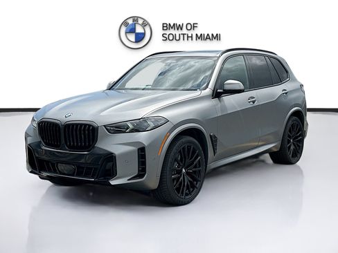 Used 2026 BMW X5 sDrive40i w/ Executive Package RWD image 3