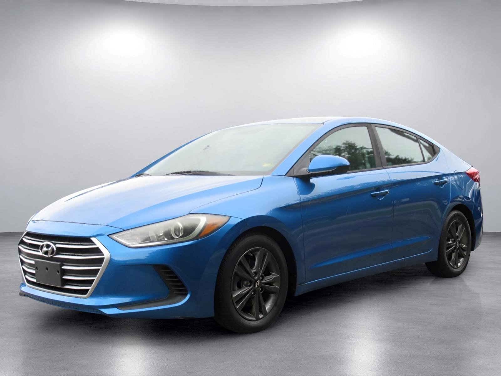 Used 2018 Hyundai Elantra SEL FWD image 3
