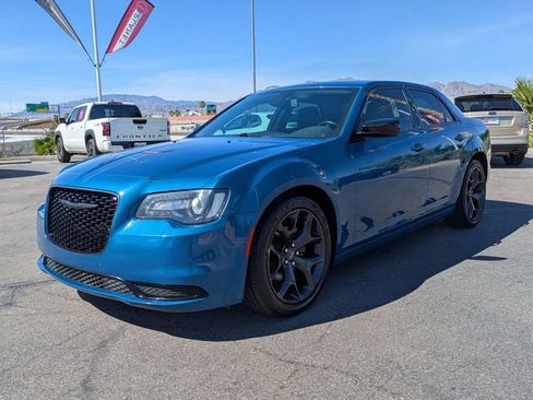 Used 2020 Chrysler 300 Touring w/ Sport Appearance Package RWD image 2
