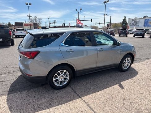 Used 2024 Chevrolet Equinox LT AWD/4WD image 9