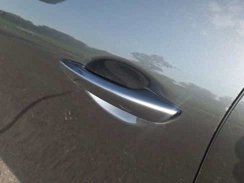 Used 2021 MAZDA MAZDA3 s FWD image 17