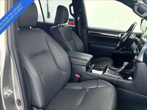 Used 2022 Lexus GX 460 Premium w/ Premium Plus Package image 11