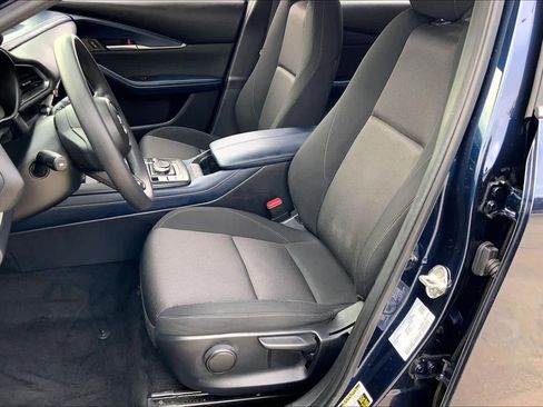 Used 2020 MAZDA CX-30 FWD image 7