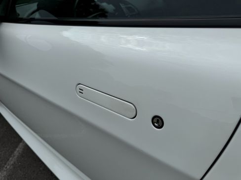 Used 2015 Aston Martin V8 Vantage GT RWD image 47