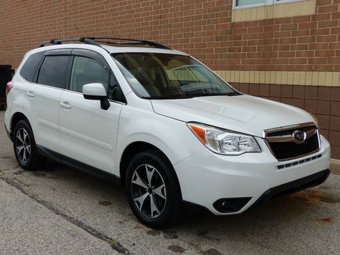 Used 2016 Subaru Forester 2.5i Limited AWD/4WD image 11