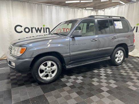 Used 2004 Toyota Land Cruiser image 4