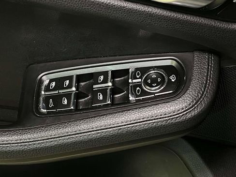 Used 2019 Porsche Macan S AWD/4WD image 35