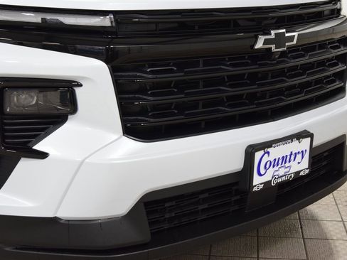 New 2026 Chevrolet Traverse LT w/ Midnight/Sport Edition image 13