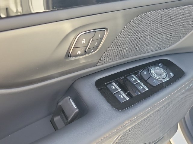 Certified 2024 Lincoln Nautilus Premier w/ Jet Appearance Package AWD/4WD image 26