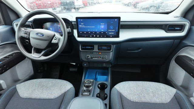 Used 2026 Ford Maverick XLT AWD/4WD image 15