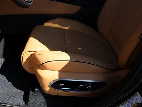 New 2025 Jeep Grand Cherokee Summit image 13