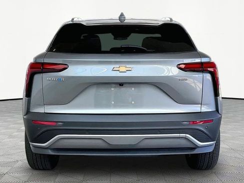 Used 2025 Chevrolet Blazer EV LT AWD/4WD image 6