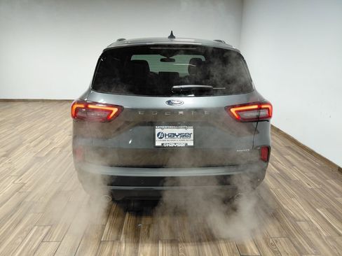New 2026 Ford Escape ST-Line w/ Tech Pack #1 AWD/4WD image 11