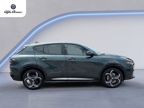 New 2026 Alfa Romeo Tonale AWD/4WD image 3