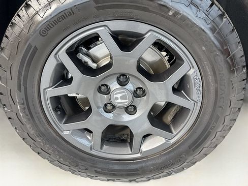 Certified 2025 Honda Pilot TrailSport image 31