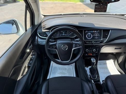 Used 2019 Buick Encore Preferred AWD/4WD image 11
