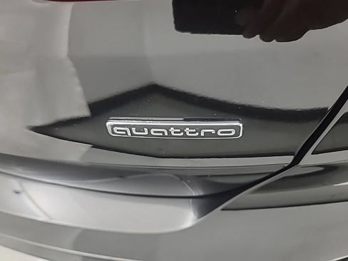 Used 2025 Audi Q3 2.0T Premium AWD/4WD image 12