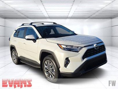 New 2025 Toyota RAV4 XLE Premium w/ Weather Package