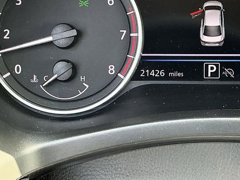 Certified 2024 Nissan Sentra SV FWD image 16