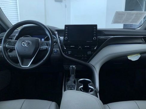 Certified 2023 Toyota Camry XLE image 9
