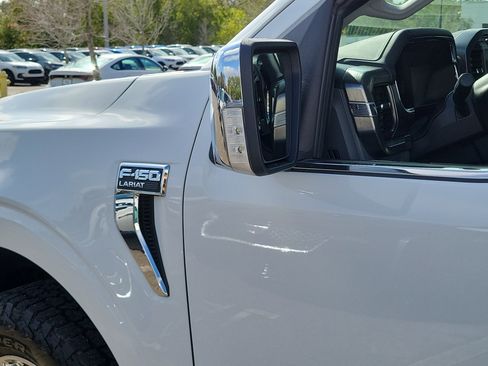 Used 2023 Ford F150 Lariat image 9