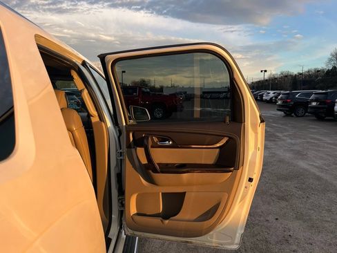 Used 2015 GMC Acadia Denali AWD/4WD image 38