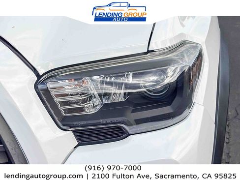 Used 2023 Toyota Tacoma TRD Off-Road RWD image 7