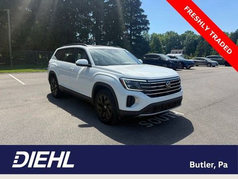 Used 2024 Volkswagen Atlas SE AWD/4WD image 1