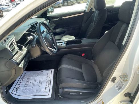 Used 2019 Honda Civic EX image 12