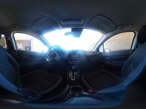 Used 2025 Nissan Versa SV FWD image 41