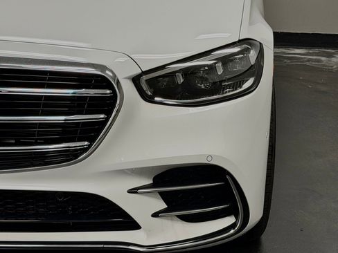 Used 2024 Mercedes-Benz S 580 4MATIC Sedan image 8