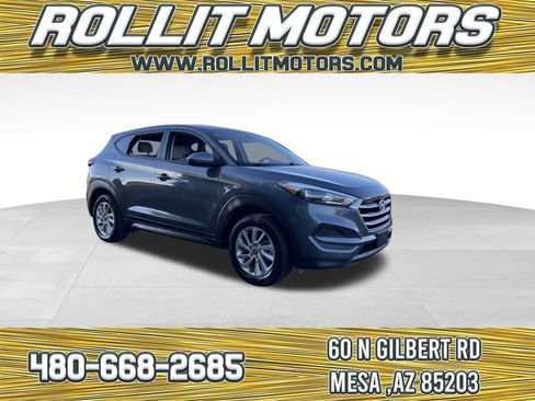 Used 2018 Hyundai Tucson SE image 1