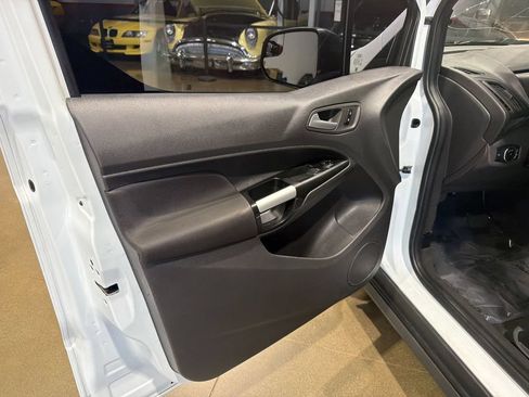 Used 2017 Ford Transit Connect XLT FWD image 65