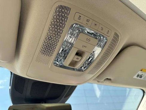 New 2025 Mercedes-Benz GLE 350 4MATIC image 17