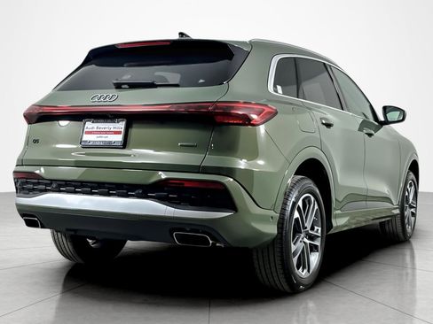 Used 2025 Audi Q5 Premium w/ 19" Wheel Package image 5