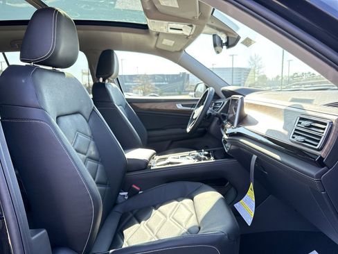 New 2026 Volkswagen Atlas SE image 22