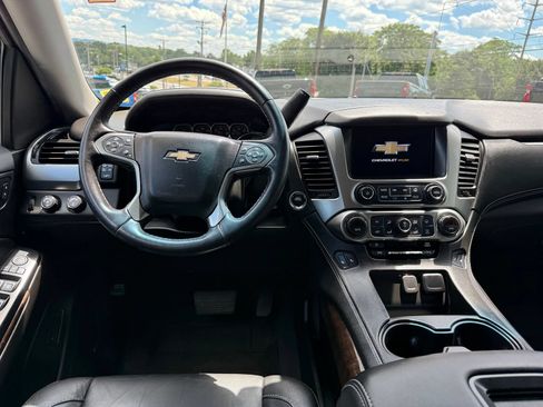 Used 2019 Chevrolet Tahoe LT AWD/4WD image 23