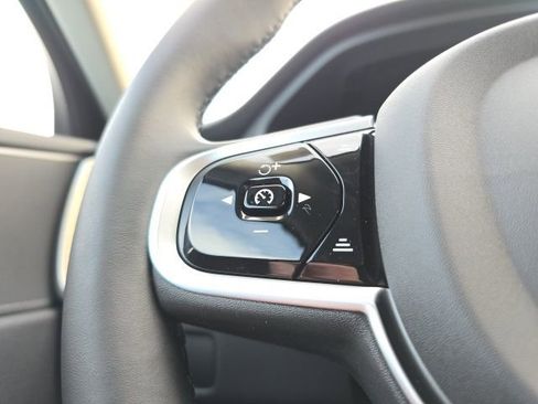 New 2026 Volvo XC60 B5 Plus w/ Protection Package Premier image 28