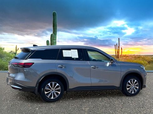 Certified 2026 INFINITI QX60 Pure w/ Cargo Package FWD image 5