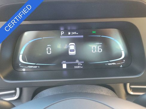 Used 2024 Hyundai Elantra SE image 30